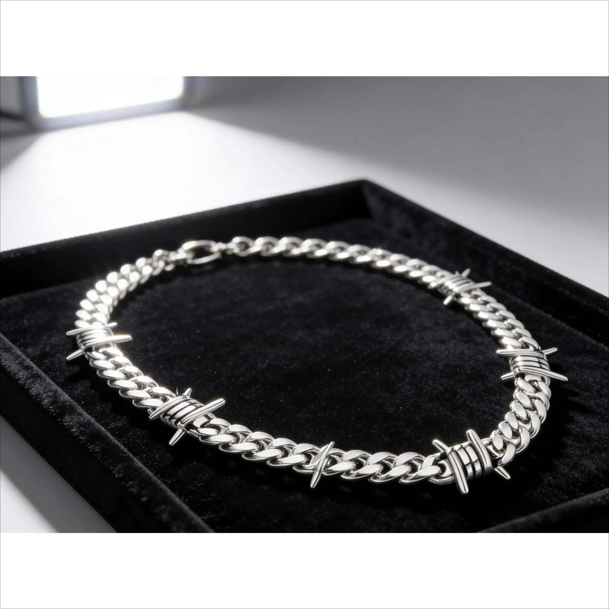 Gothic Barbed Wire Cuban Link Chain Necklace - Long Hip Hop & Punk Jewelry for Men & Women, Versatile Fashionable Accessories, Fashionable Jewelry Accessories, Cuban Link Choker, Cuban Links Necklace