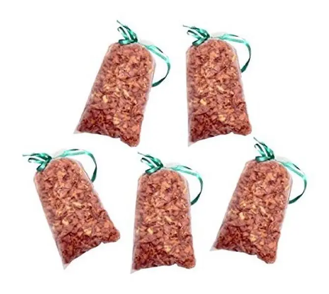 Cedar Green A103-3 Natural Cedar Aromatic Sachets (12-Pack), Home Fragrance Bug & Moth Repellent for Dresser Drawers, Shoe Odor Control & Scent Enhancement