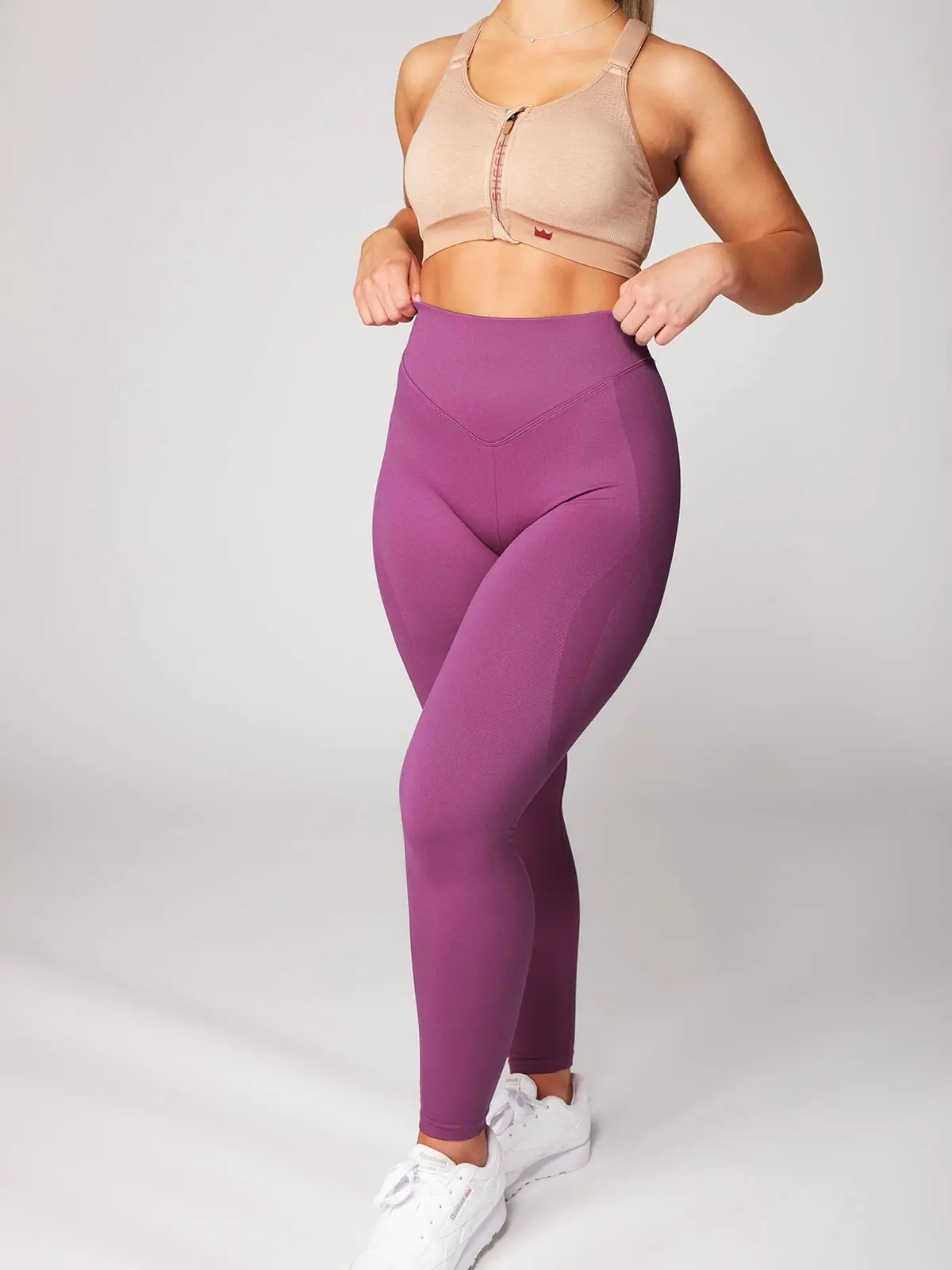 SHEFIT Seamless Leggings Plum Wine High Compression 4-Way Stretch Full Length High-Rise Waistband Scrunch Butt Detail Moisture-Wicking Fabric - Fitness Tights, Spandex, Elastic Waist Leggings