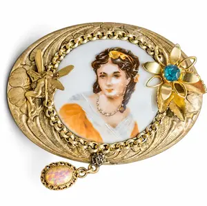 Handmade Floral Brooch with porcelain Cameo d copper setting