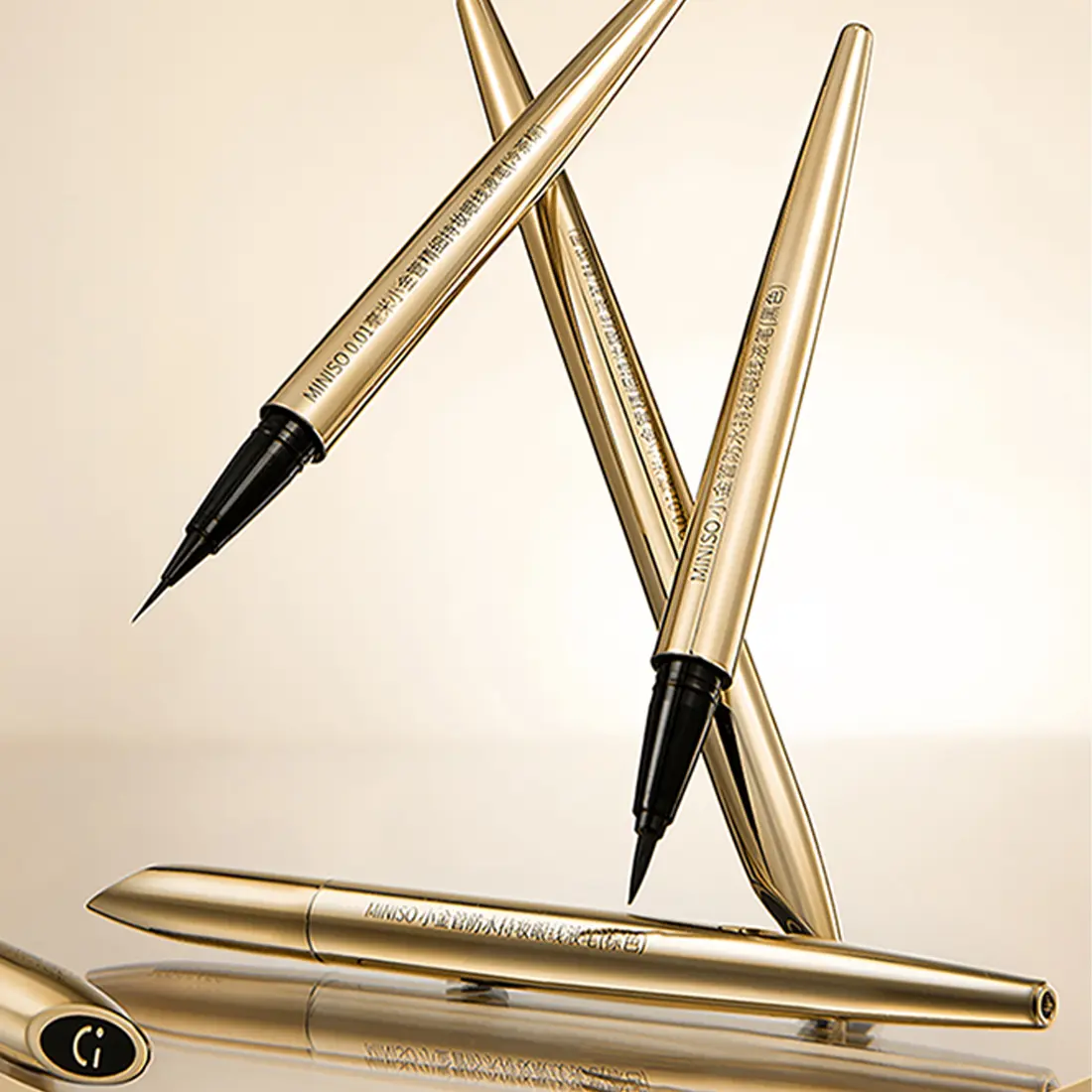 MINISO Golden Tube Waterproof Cosmetic Eyeliner, Ultra-Fine Tip, Flawless Gentle Smooth Blend, Long-Lasting No-Smudge, All-Day Wear Official Genuine #Summervibes, Beauty Products, Easy Eye Makeup, Gold Eyeliner, Dark Eyeliner, Back To School