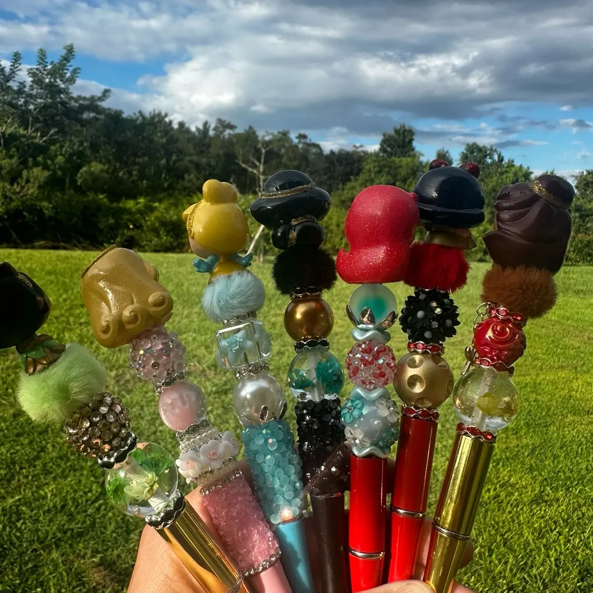 Premade princess character beaded pens. Claim on live.