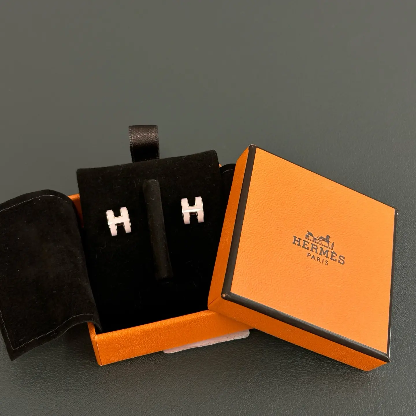 Pre-owned H1 Hermès Mini Pop H Pink Enamel H EarringsZSL0618049