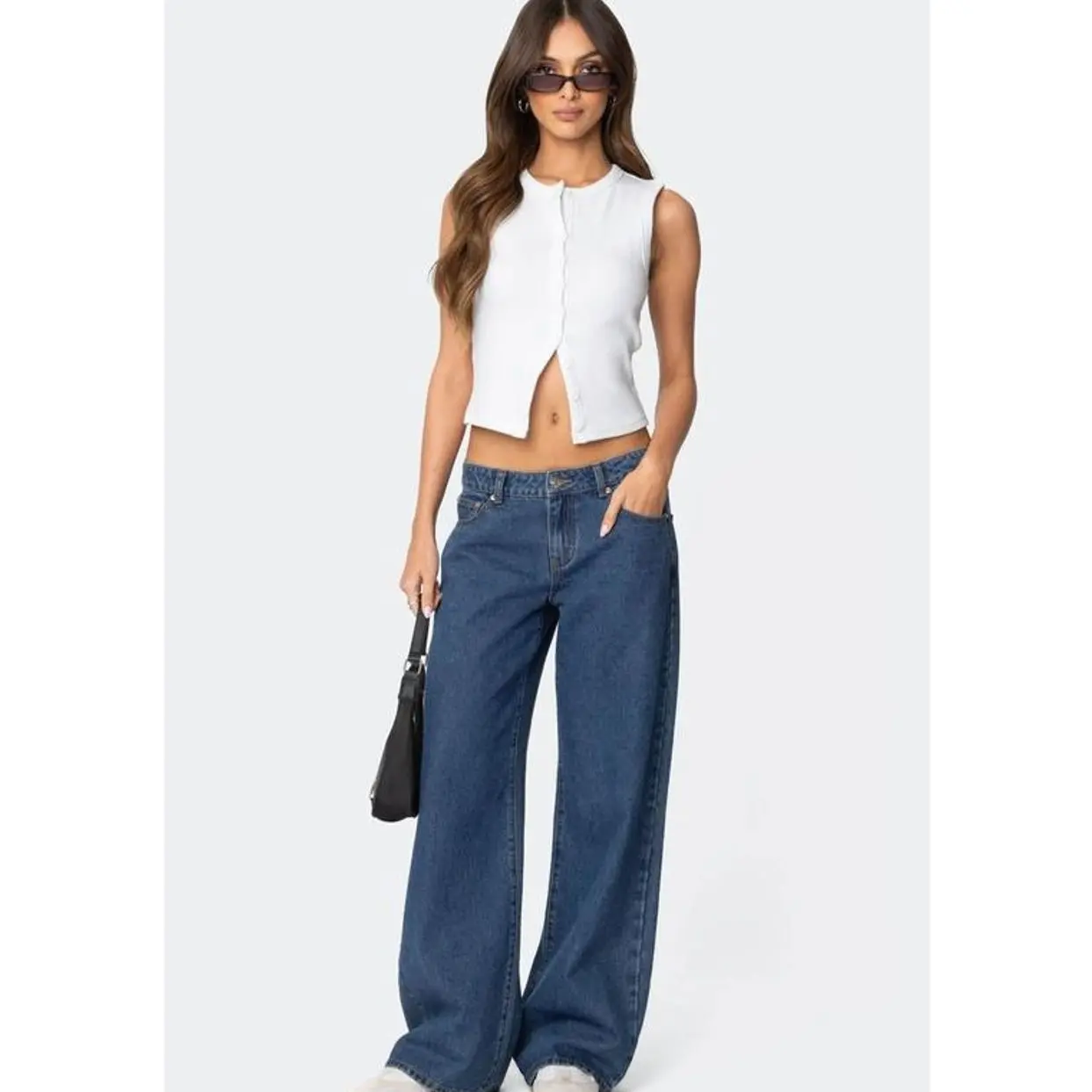 EDIKTED Raelynn Washed Low Rise Baggy Jeans