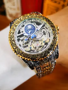 1pc Fashion Luxury Tourbillon Skeleton Automatic Mechanical Watch for Men Luminous Hands Moon Phase Top Brand Engraved Stainless Steel Business Casual Mens Watches Gifts With Box