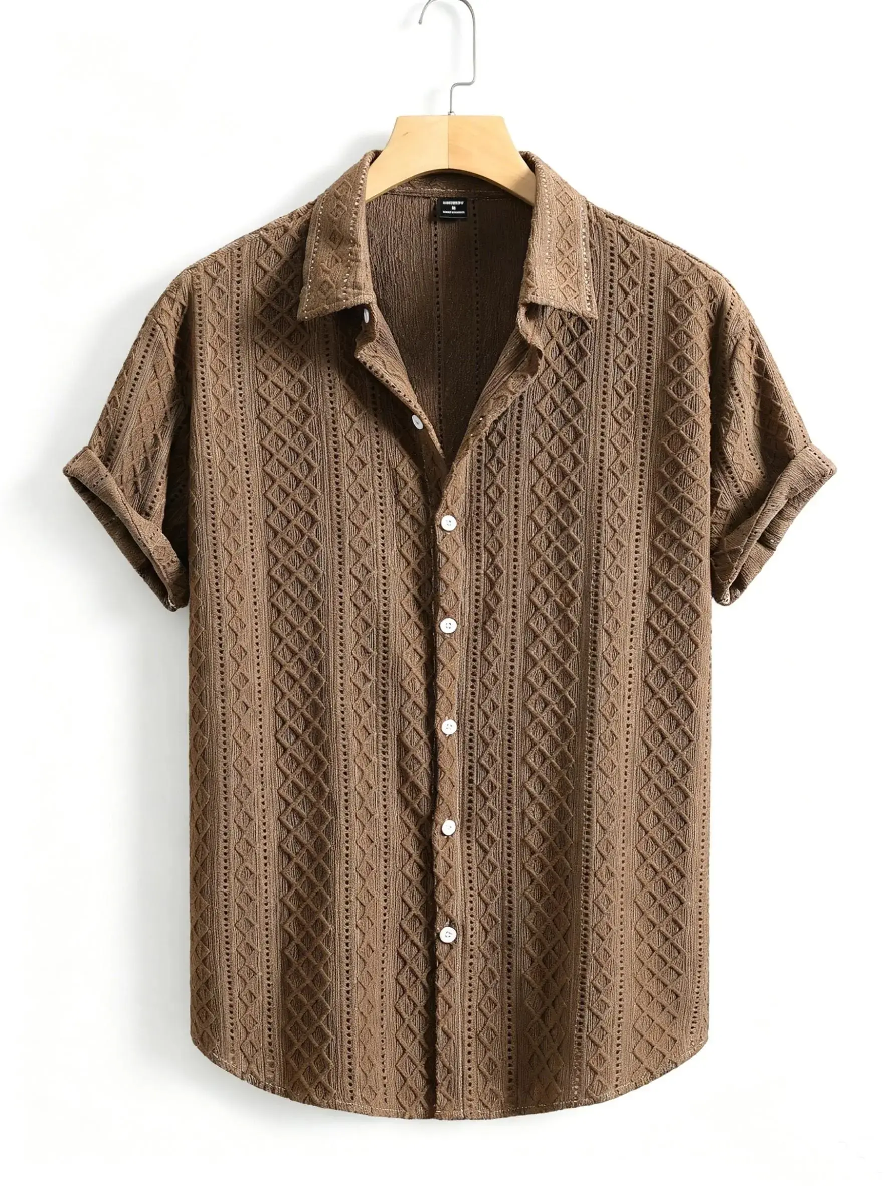 Men’s diamond-texture collared short-sleeve cardigan shirt made from breathable openwork knit fabric; suitable for vacations, everyday wear, casual looks, and summer streetwear.