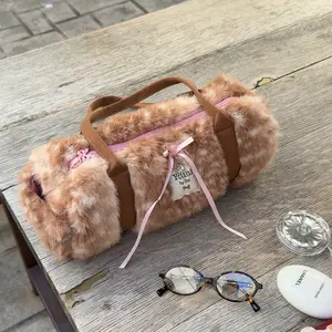 Little dear fur faux bag