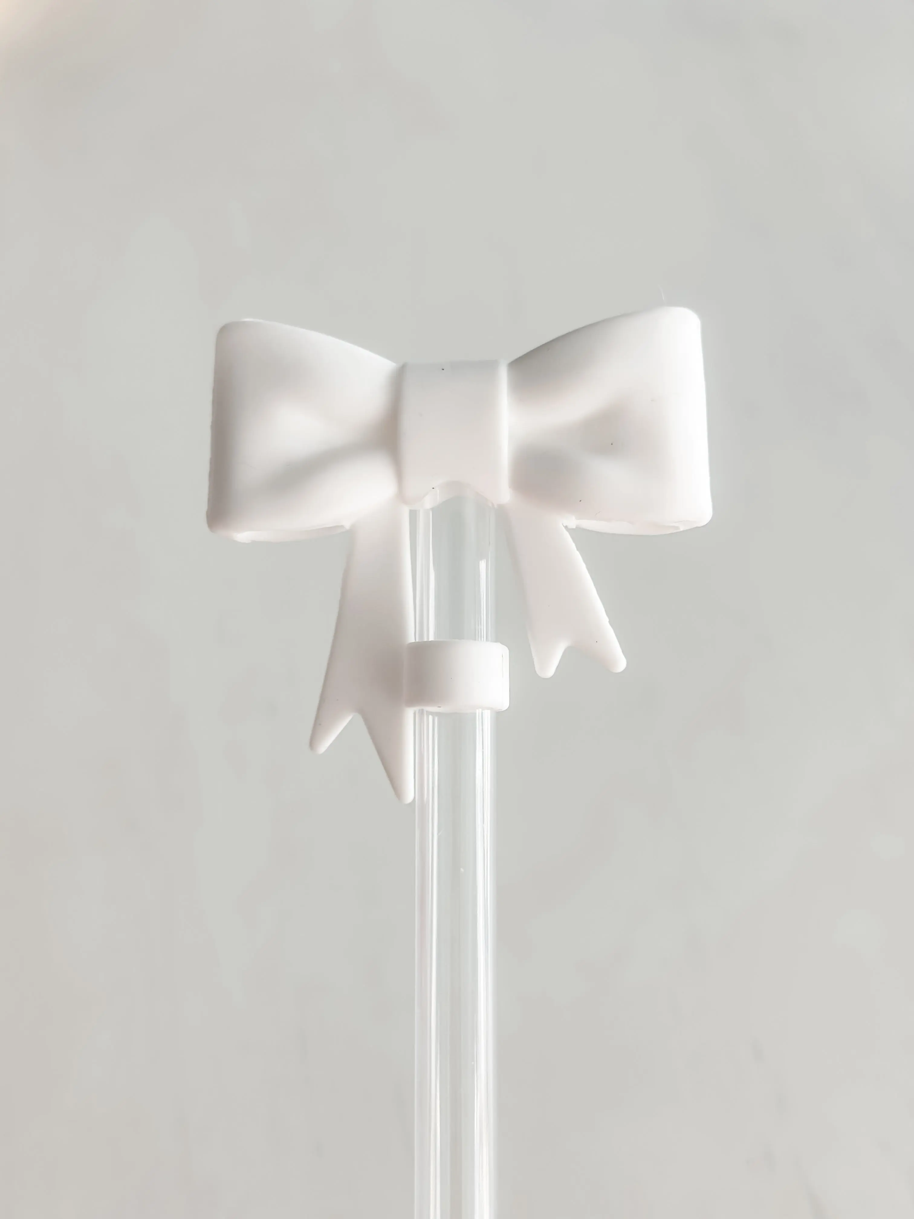 Straw Cover 10MM "Large White Bow"