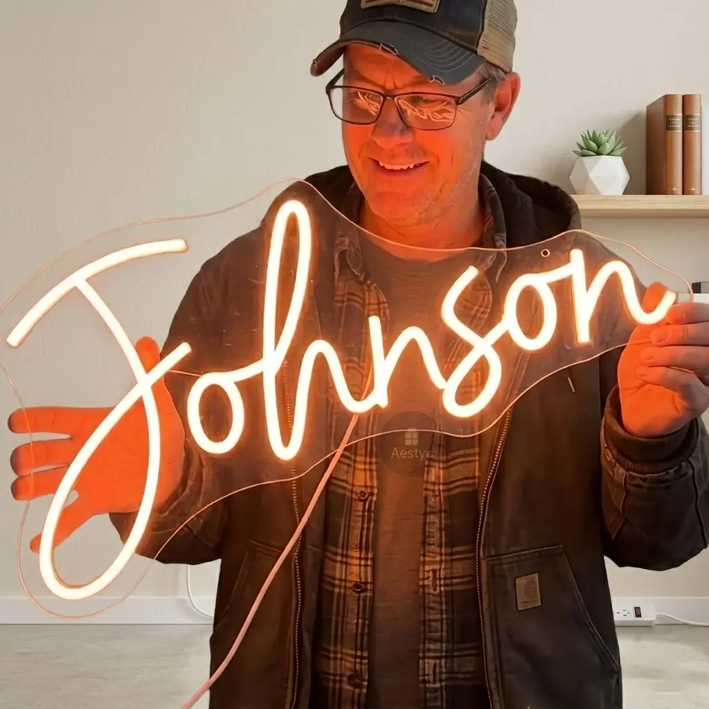 Custom Neon Sign for Men - Personalised LED Neon Name Sign for Man Cave, Gaming Room, Bedroom Decor - Customised Gifts for Men, Boyfriend, Groom, Gamer, LED Neon Light Wall Decor