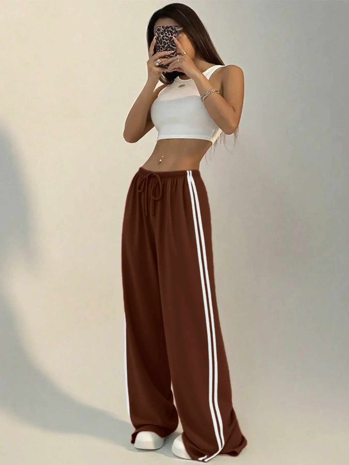 Women's Loose-Fit Casual Comfy Baggy Sporty Striped Pants Bottom, Side Split Slit Design, Casual Fashion Drawstring Straight Leg, Suitable for Outdoor & Daily Wear, Casual Streetwear Pants