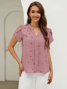 Women's Short Sleeve Lightweight Chiffon Blouse Summer Top, Small V Neck Heart Pattern Shirt, Fitted Casual Wear for Women, Feminine, Womenswear