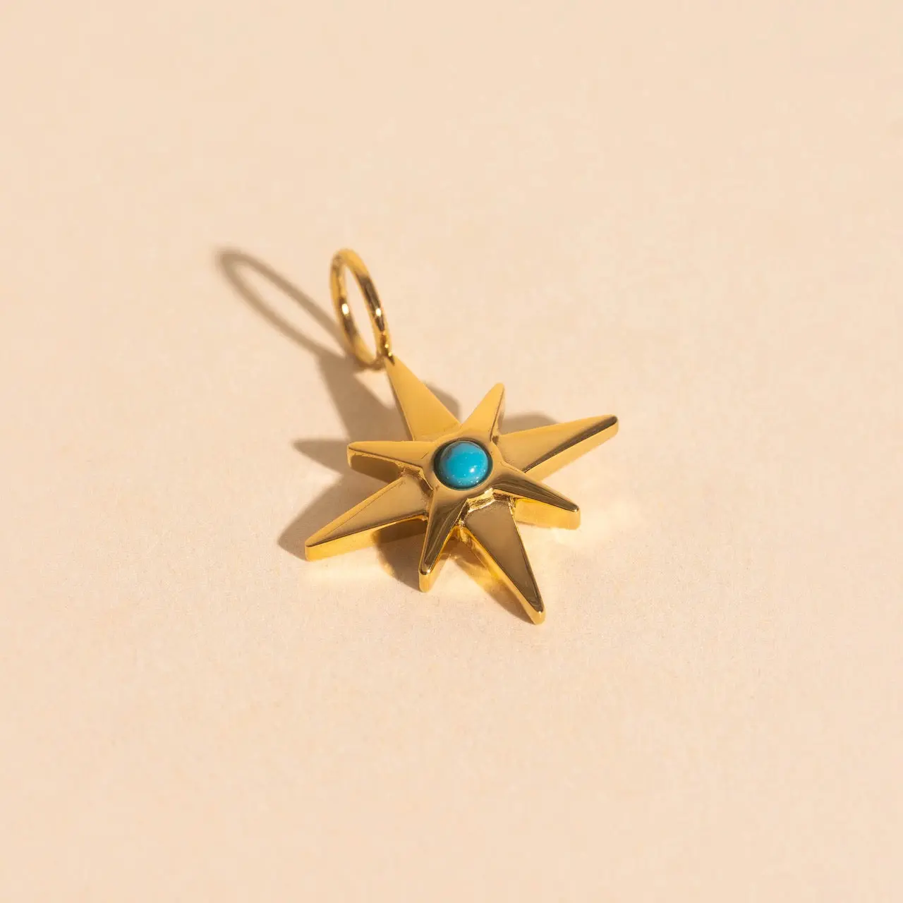 OH CLEMENTINE Wind Compass Accessory Necklace, Dainty Look Pendant for Female Wear, Costume Jewelry Charms & Pendants