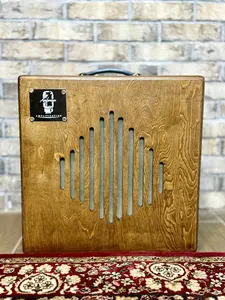 Amberisa Amplification Handwired Bass Speaker Cabinet - AA115SMB - Early American