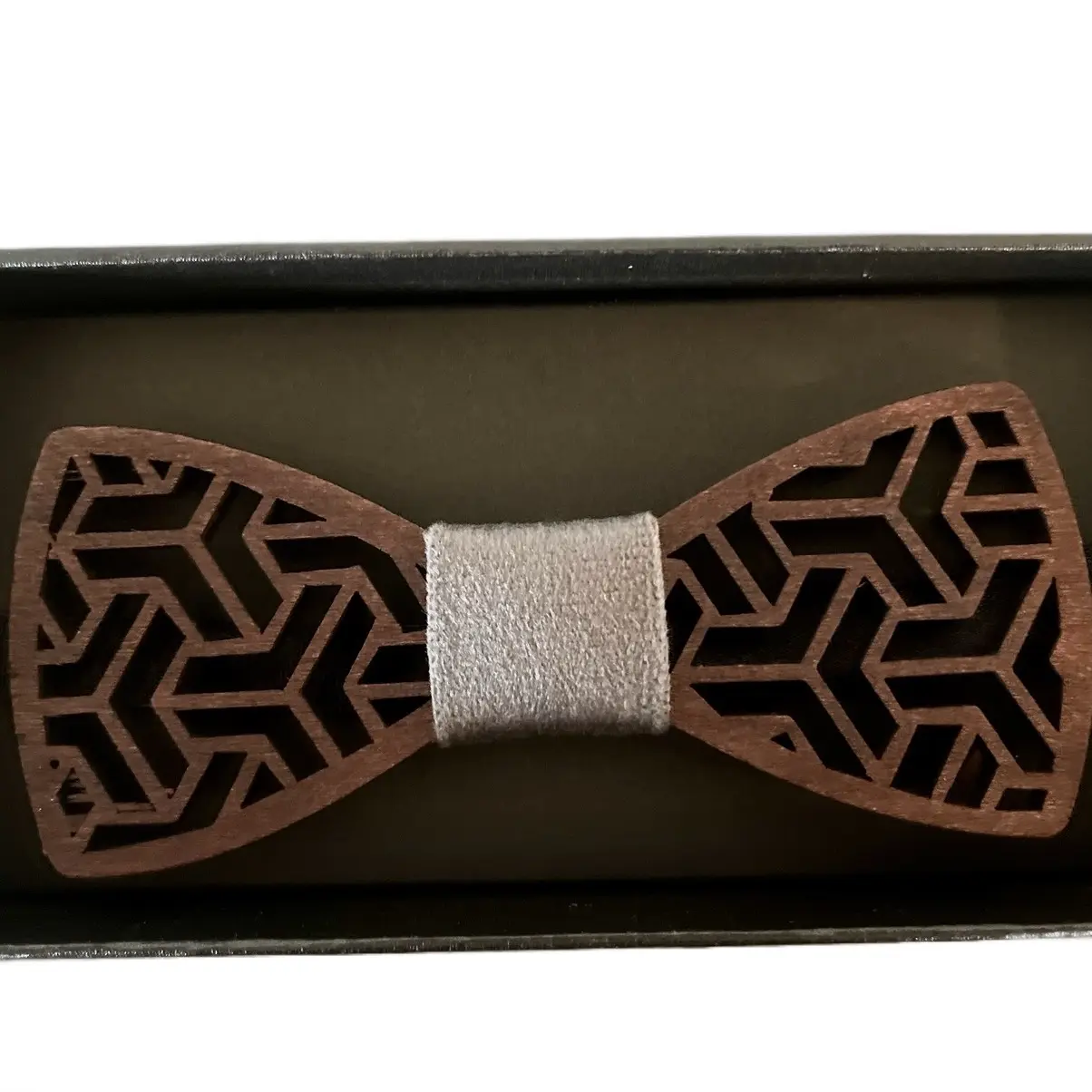 Wooden Bow Tie for Weddings and Special Events - High-Quality Wood Accessory
