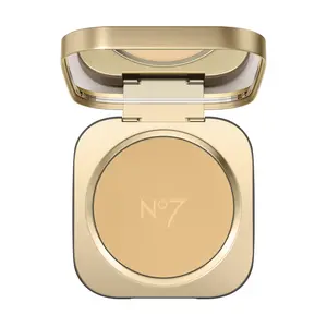 No7 Pro Artist Pressed Setting Powder - Lightweight, Translucent Face Powder with Shine Control and Soft-Focus Finish - Oil-Absorbing Makeup Setter in Travel Compact - Medium (9g)