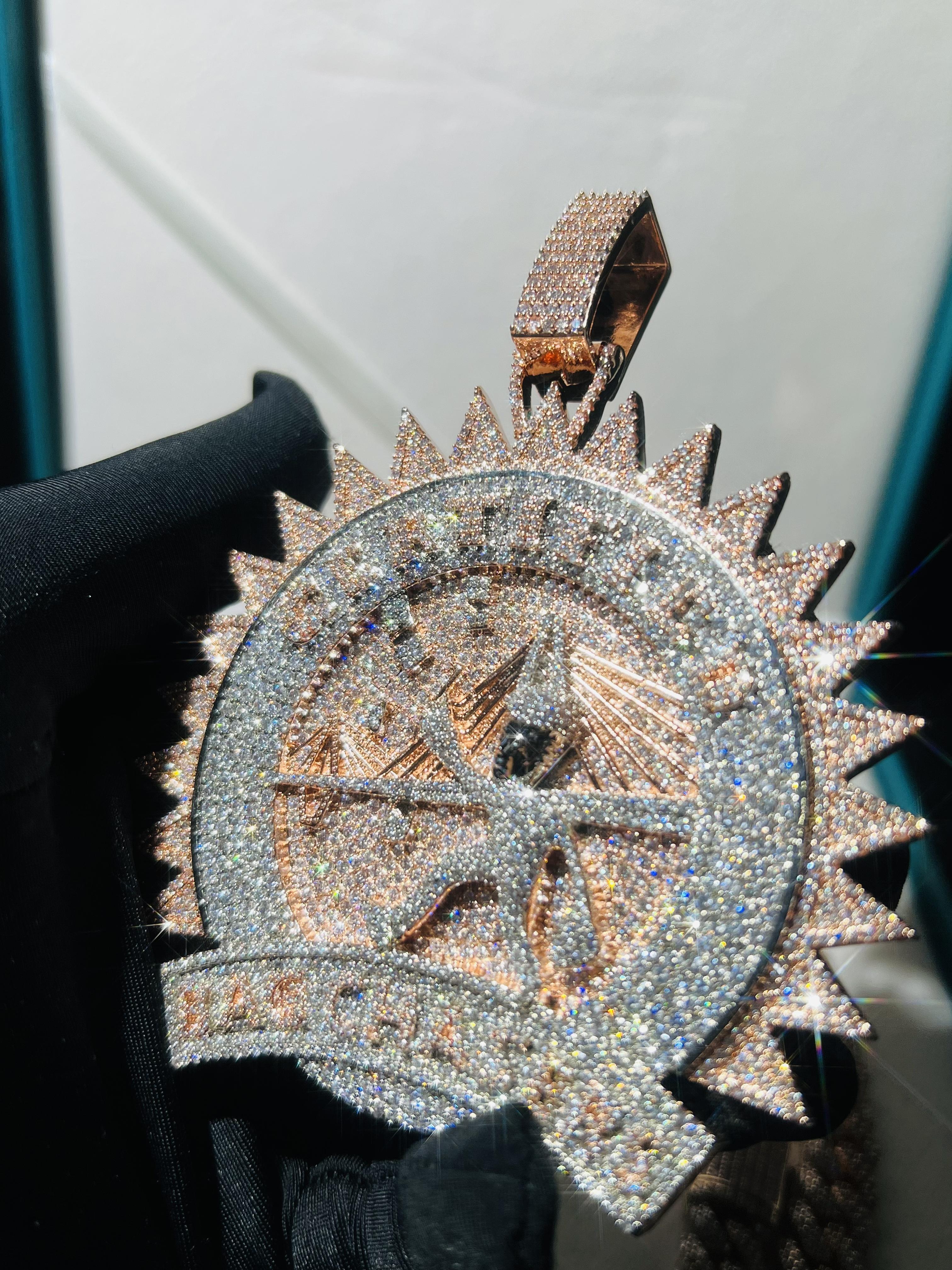 Custom Iced Pendant Silicon Diamond Gear High Luxury VVS Silicon Pendant Hip-Hop Jewelry Initial Logo Pendant Valentine's Day Easter Gift