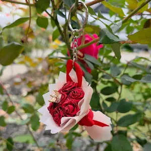 Rose Bouquet Keychain with Iconic Charm in Vibrant Color for Stylish Accessories Durable Material Green Rose Design