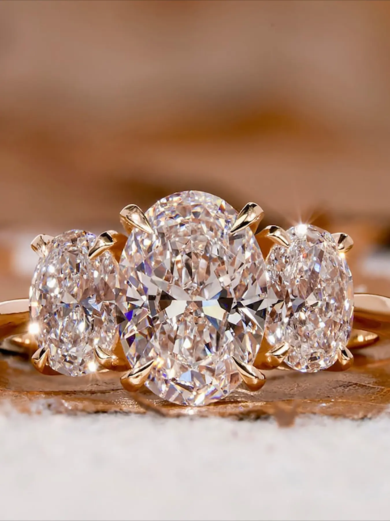 1 Pc Unique Design Retro Oval Zircon Ring, Cubic zirconia rings, Fashion Engagement Ring, for Women Engagement Wedding Ring Jewelry for Party Daily Clothing Decor Accessories as Elegant Ring