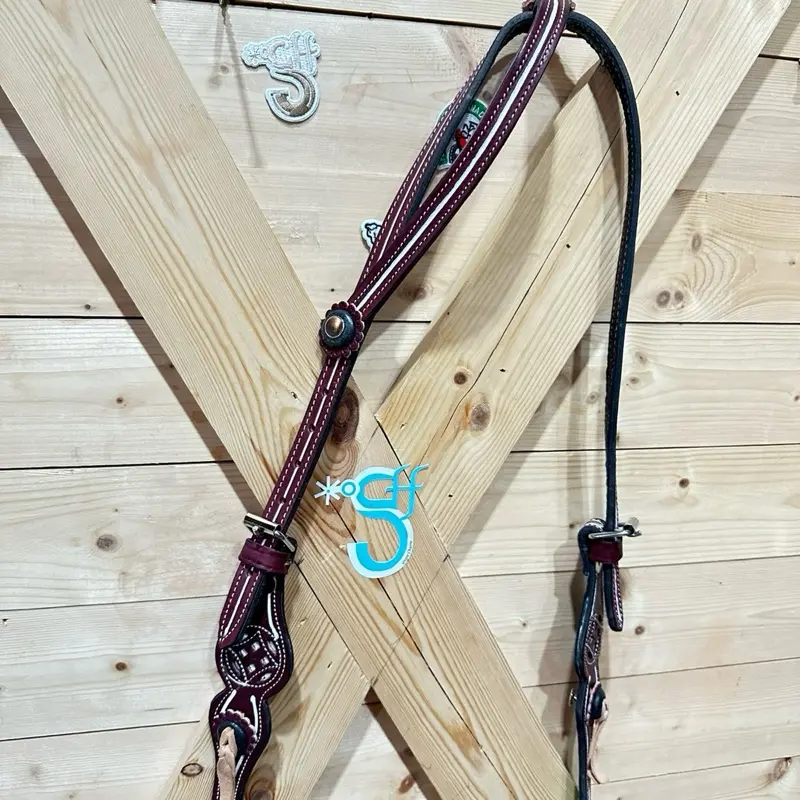 Cabezada Charra de Baqueta Diseno Trebol para Caballo
