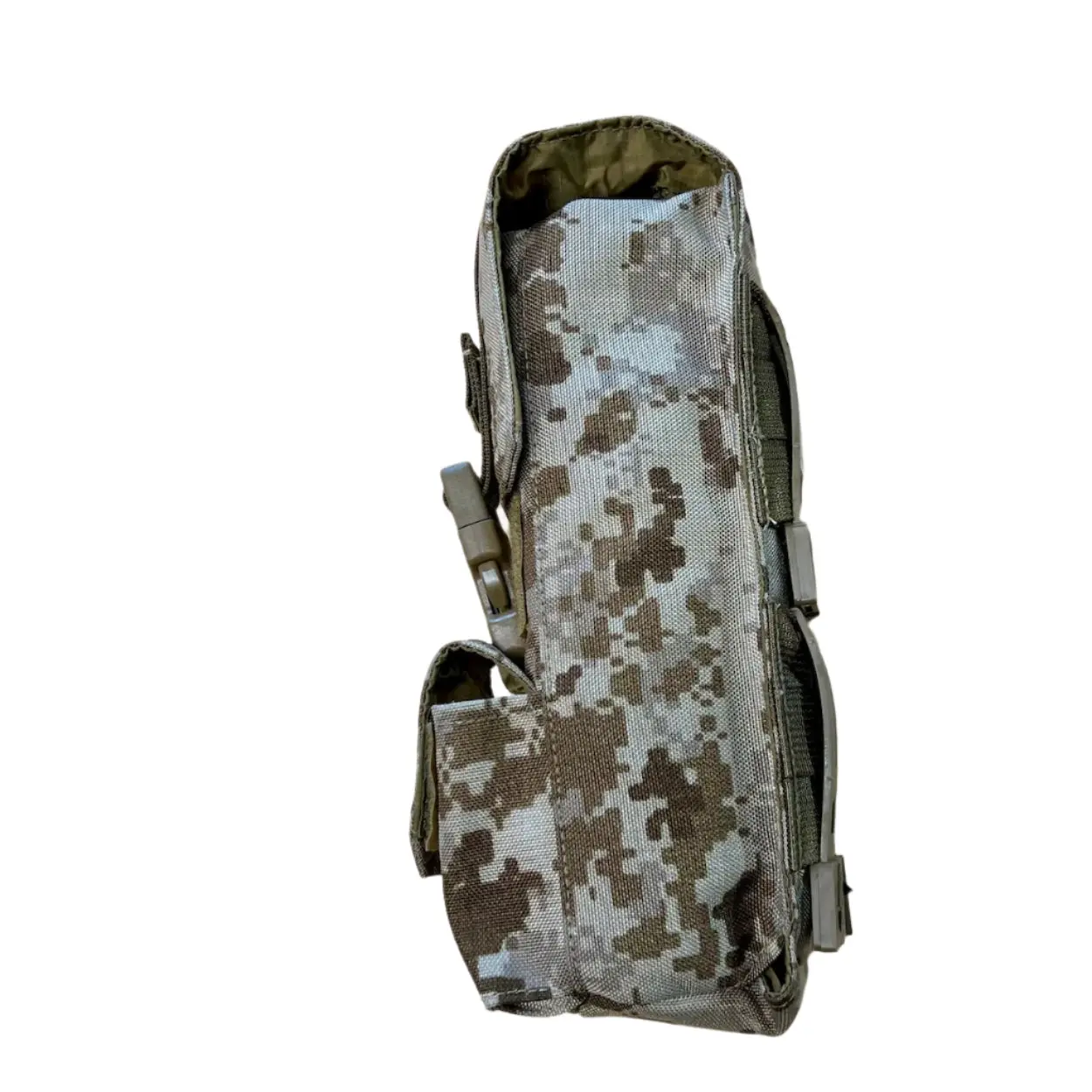 IZLID Tactical Tailor 10" Padded Laser Pouch - Military Digital Camo