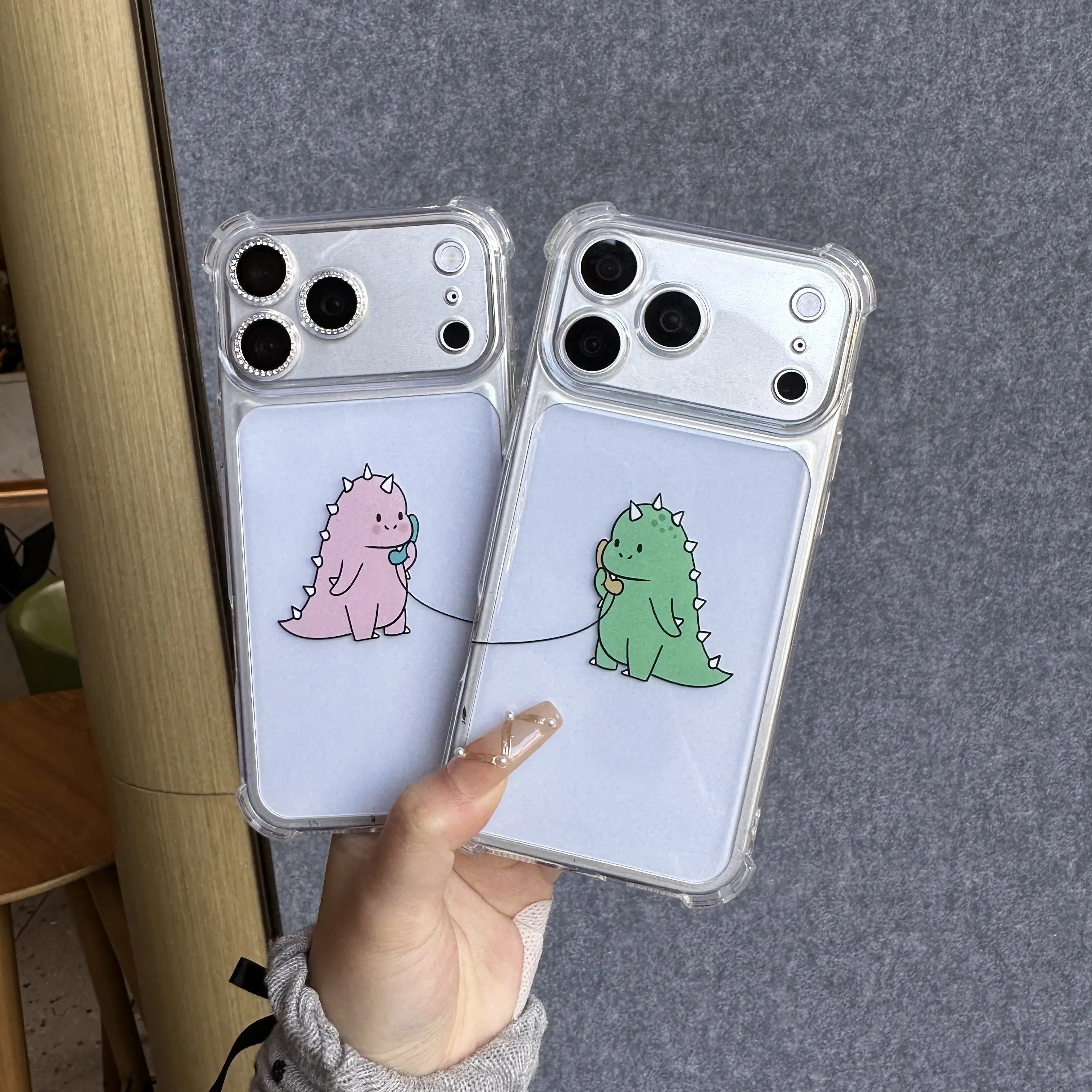 Couple Matching Cute Dinosaur Phone Case, Shockproof Phone Accessory with Airbag Corners, TPU Casing for iPhone 17-11, Protective Smartphone Cover