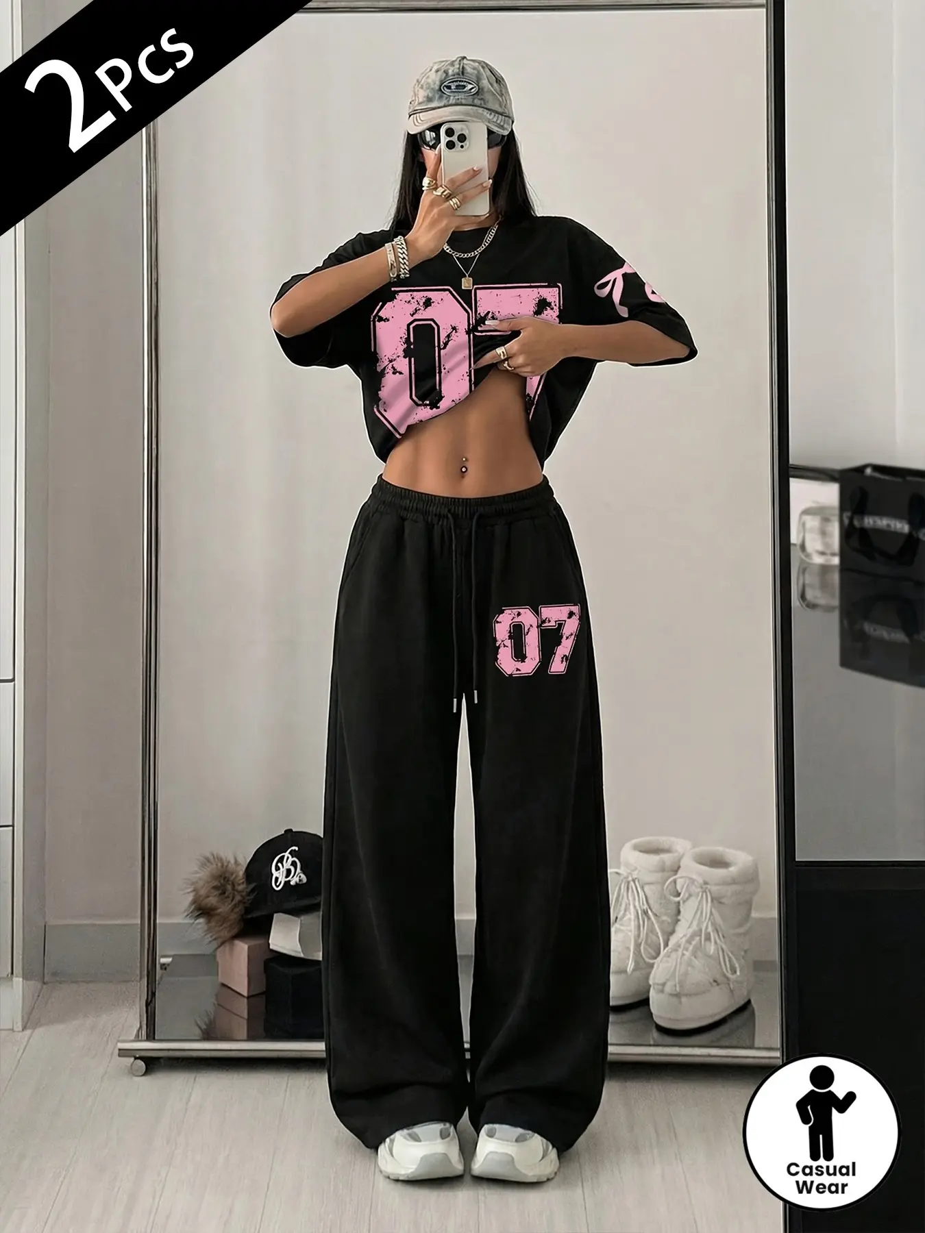 Women's 2-Piece "07" Graphic Oversized Outfit | Y2K Streetwear Tee & Wide-Leg Sweatpants Set | Casual Baggy Sporty Tracksuit Athleisure Wear Set Athleisure Style