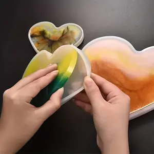 1pc Love Heart Resin Mold Love Heart Shape Tray Silicone Mold with DIY Epoxy Resin Heart Casting Silicone Mold, Wedding Decor Gift Craft Home Decoration Valentine's Day Gift