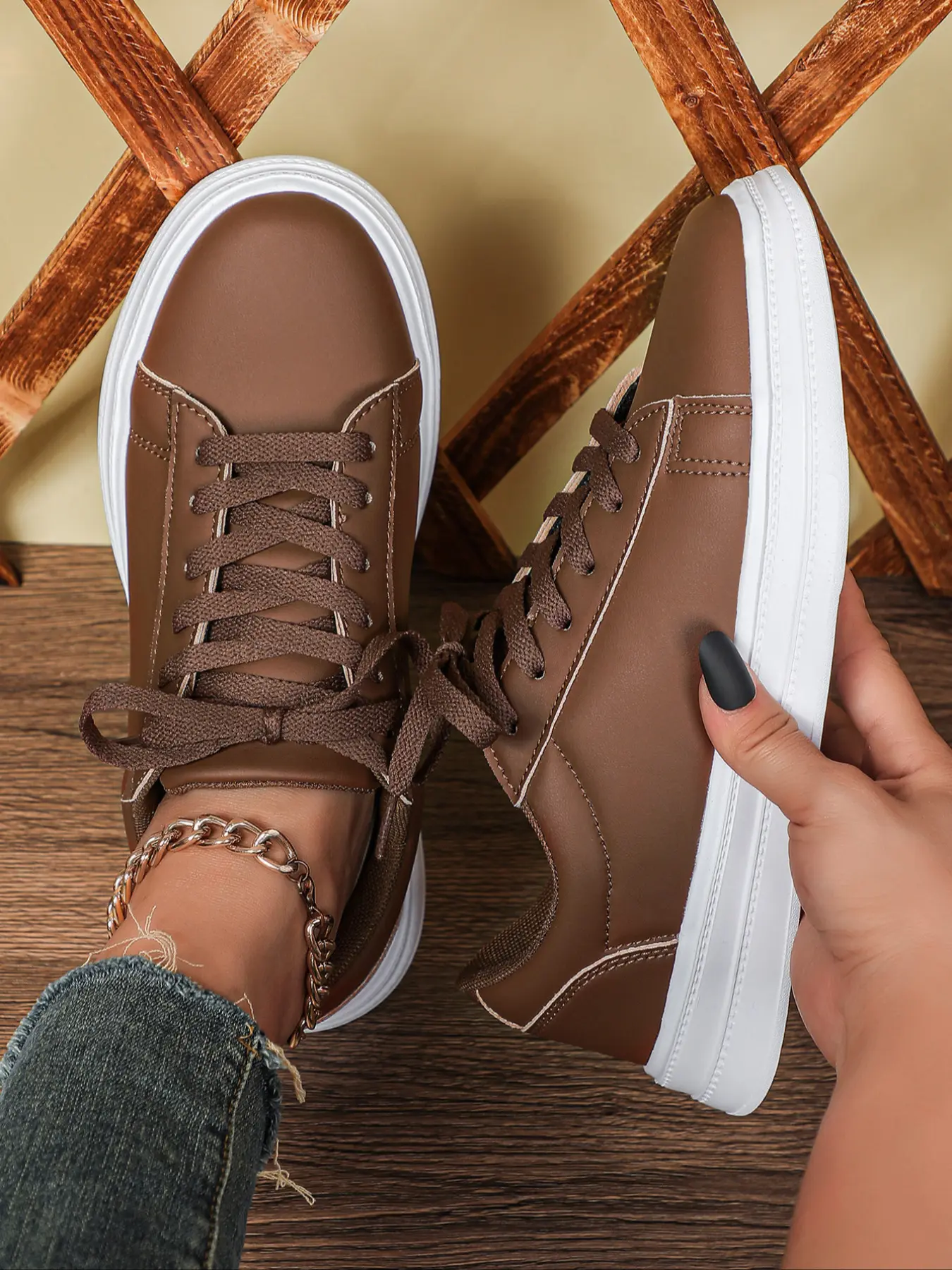 Women's Fashionable Breathable Low-Top Sneakers, Comfortable Lightweight Casual Trainers for All Seasons, Perfect for Travel and Daily Wear