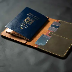 Handmade Leather Passport Cover | Mor Sinai