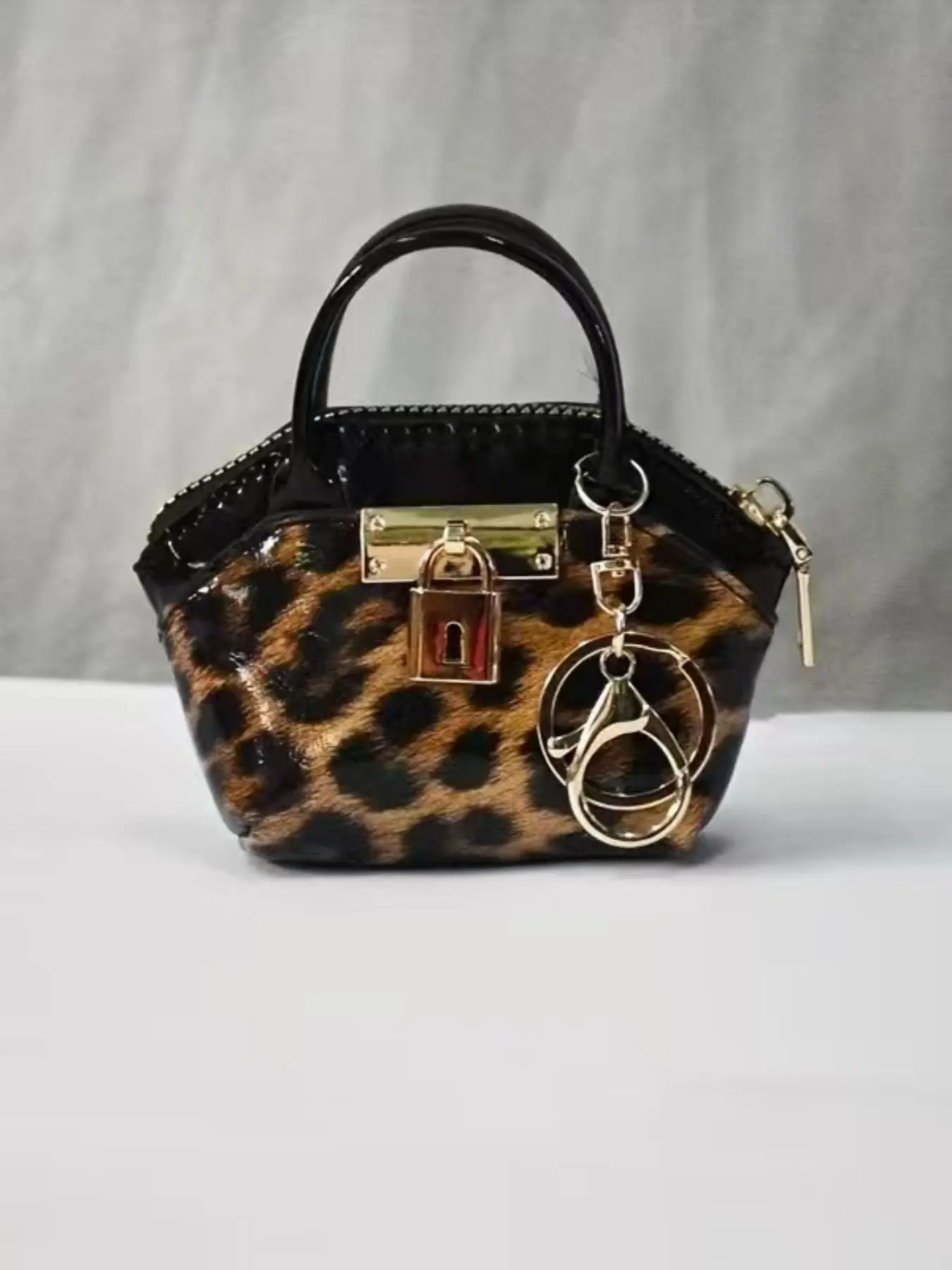 Leopard Pattern Mini Shell Bag, Zipper Closure Crossbody Handbag, Fashion Crossbody Purse, Versatile Women's Small Backpack, All-Season Casual Style, Fashion Crossbody Bags, Fashionable Bag