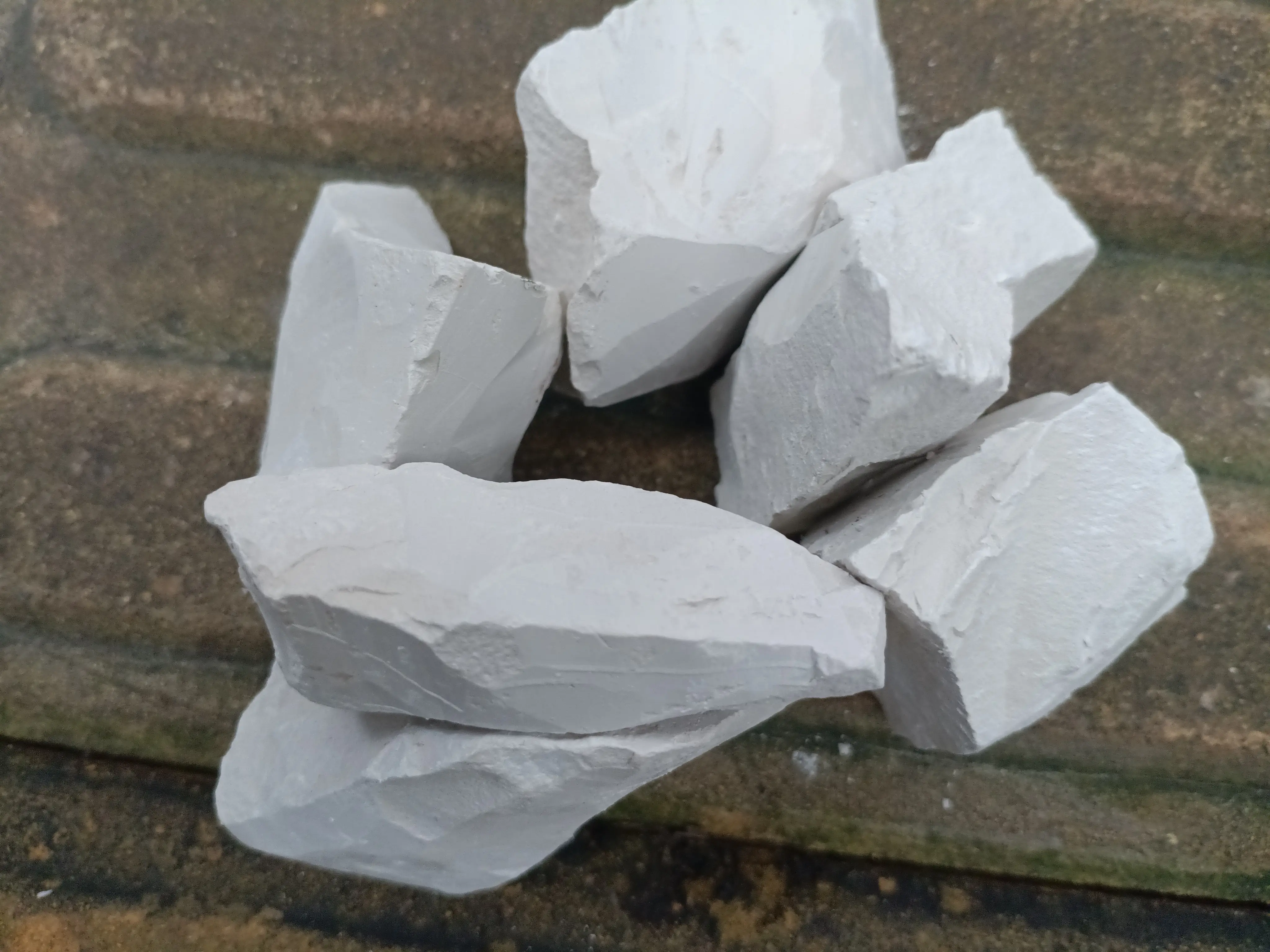4oz (113g) 100% Pure Natural White Kaolin Clay, Edible Grade, Additive-Free, Chemical-Free, Eco-Friendly Multipurpose DIY Garden Soil Clay Rock