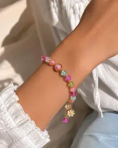 Daisy Beaded Bracelet Crystal Glass Beads with pendant Strech