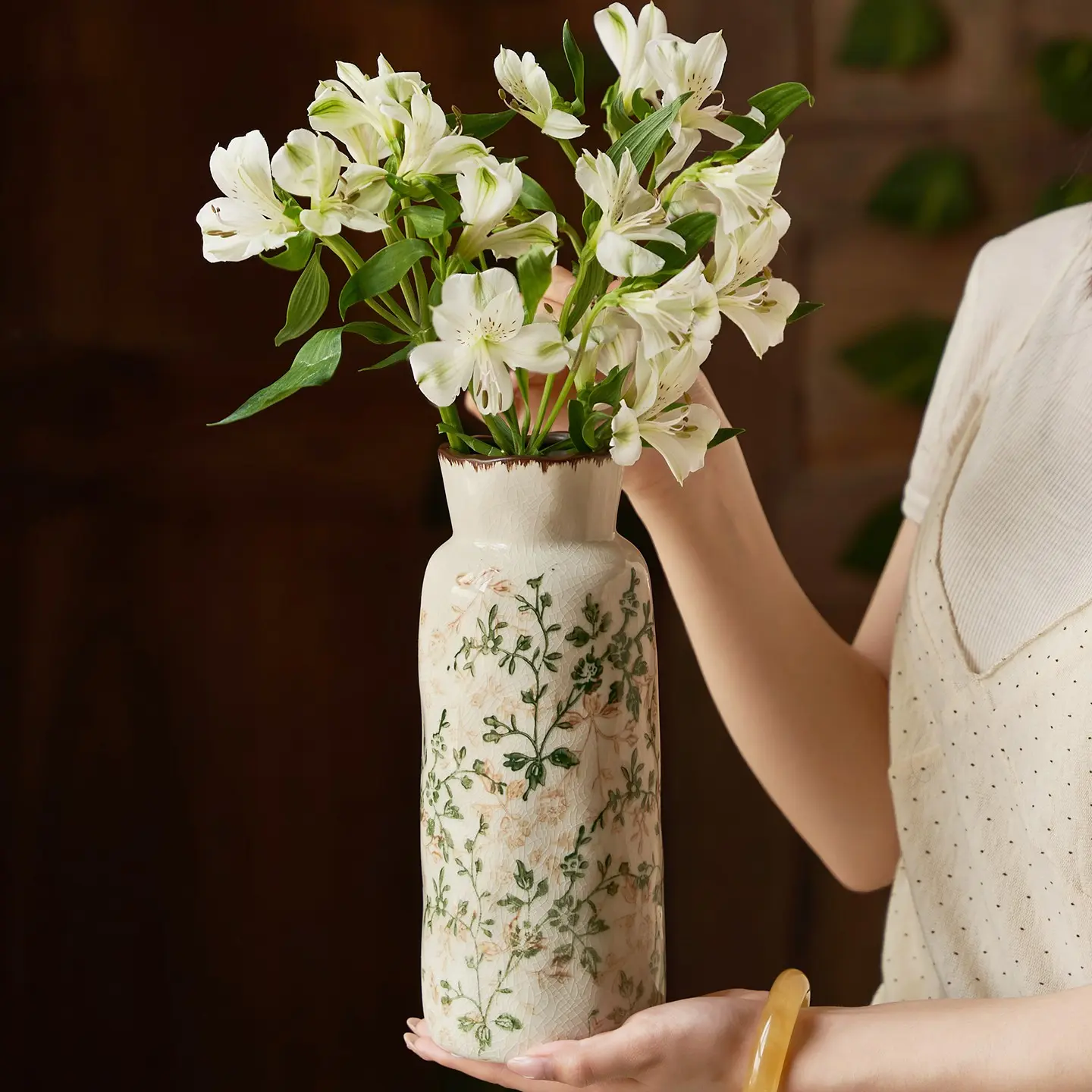 Handmade Vintage Ceramic Crackled Vase with Ice Crack Glaze, Rustic Farmhouse Floral Centerpiece, Bohemian Home Decor, Dry/fresh Flower Display, Decorative Vases for Home Decor