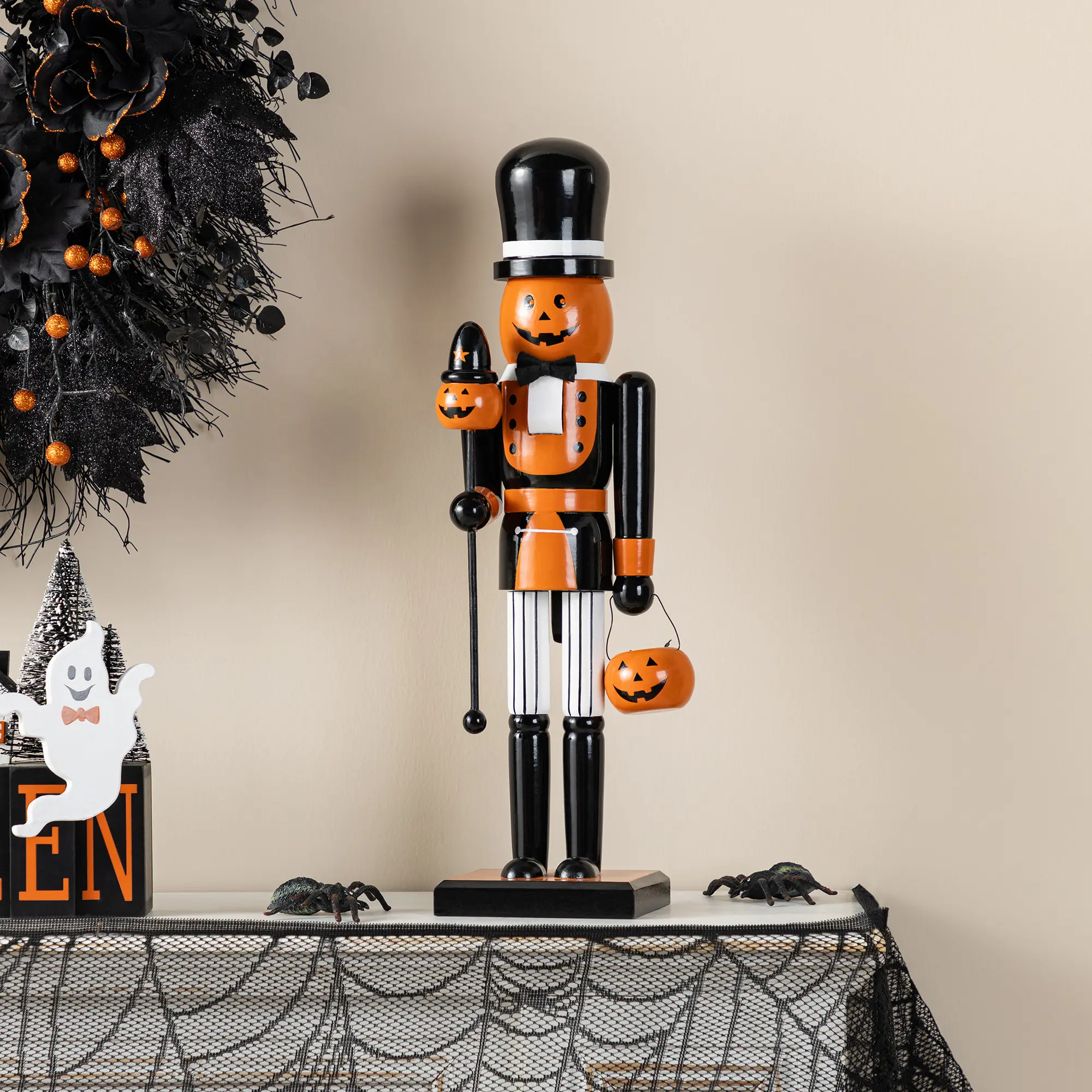 Glitzhome 18.50"H Halloween Wooden Pumpkin Nutcracker w/Ghost Ornament