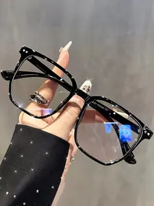 Rivet Detail Street Snap Blue Light Blocking Eyeglasses - Gifts for Valentine's Day - Father's Day Gifts - Teacher Gifts - Women's Gifts - Funny Gifts - Sister Gifts - Best Friend Gifts