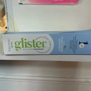 Glister Multi-Action Toothpaste with Plant-Based Goodness 200g for Oral Care Prevents Cavities Strengthens Enamel Whiten Teeth Remove Plaque Freshen Breath