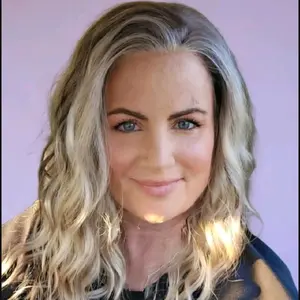 Restocked C1319709K 16" Shana. Blonde water wave.  13x4 Lace front premium synthetic wig.  High quality fibers, 120 density, Scandinavian hairlne with gorgeous layers.  Heat Tolerance 350. She comes with a free wig cap and free gift. 1309N13