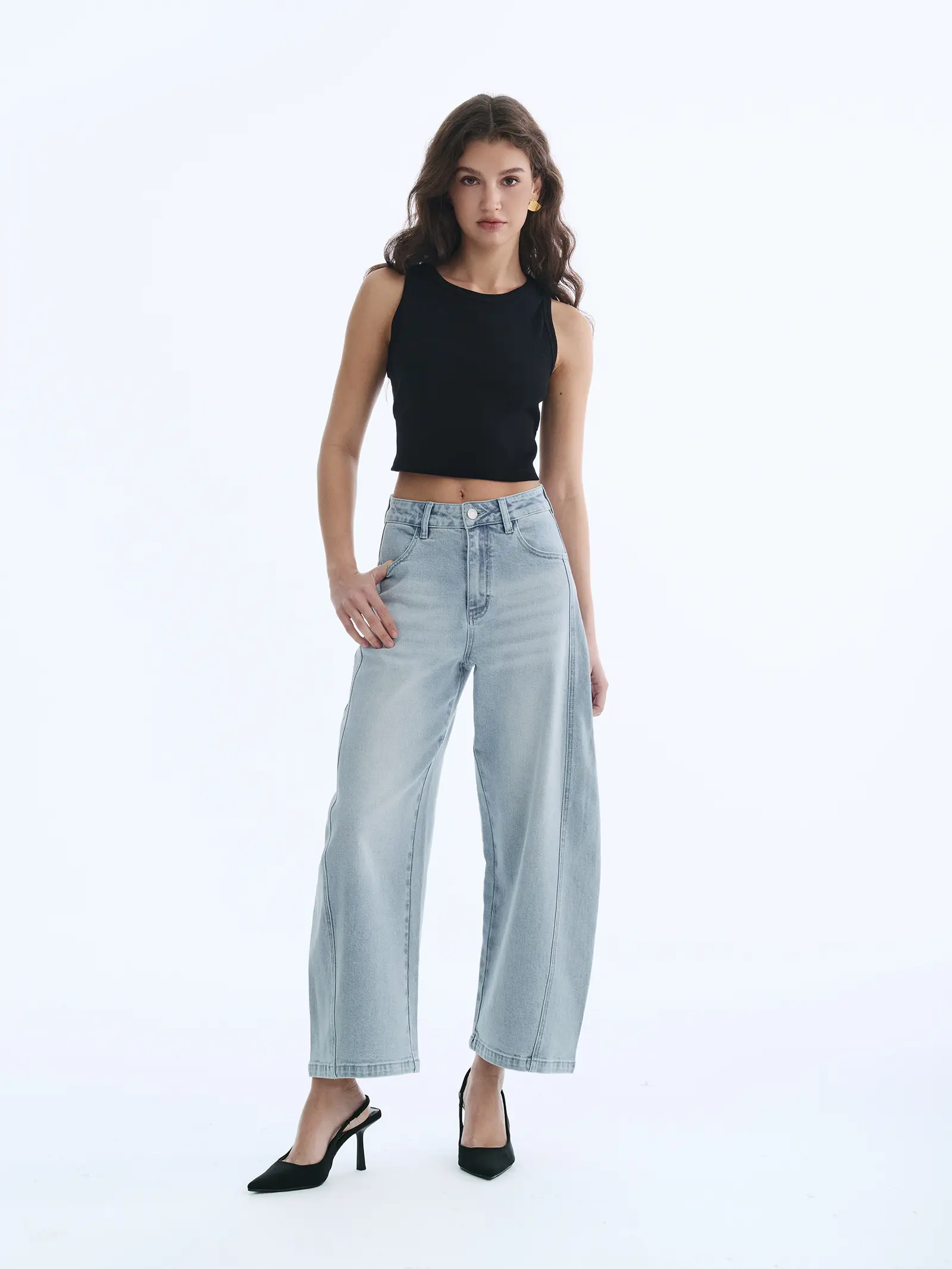 Sgivl Women's High-Waisted BBL Barrel Jeans - Sculpting Curved Leg Denim, Horseshoe Fit Streetwear, Minimalist Fashion Apparel for Women, Versatile All-Season Wear