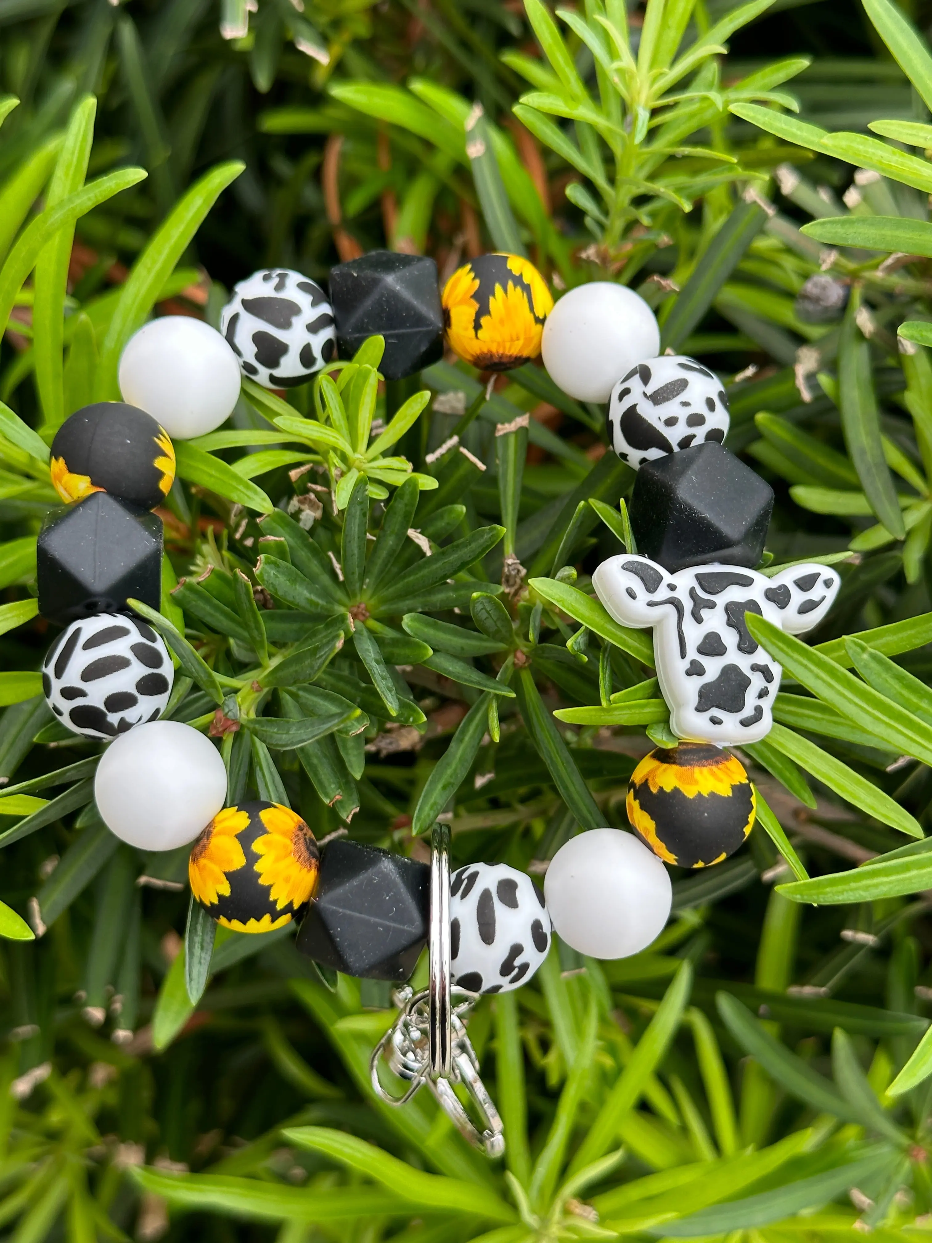 Sunflower/Cow Black/White