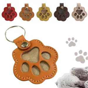 Pet Memorial Pet Fur Memory Charm Leather Keychain Keepsake for Dog Cat Hair Paw Shaped Design Memorial Sympathy Gift for Grieving Owners