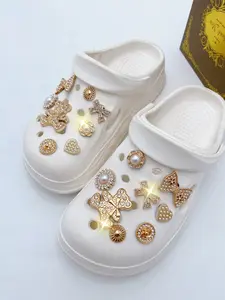 16pcs Fashionable Abs Pearl Heart Rhinestone Bear Bow Shoe Clips, Detachable DIY Shoe Flowers, Perfect for Parties and Gifts