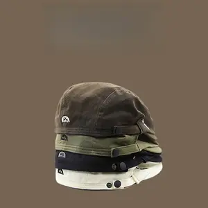 Vintage British Style Newsboy Cap for Men and Women, Versatile Japanese Beret Hat with Simple Duckbill Design