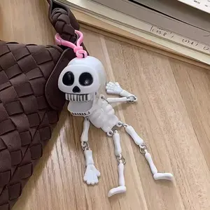 Pull-String Funny Skeleton Keychain - Interactive Backpack Charm & Halloween Toy Gift for Students