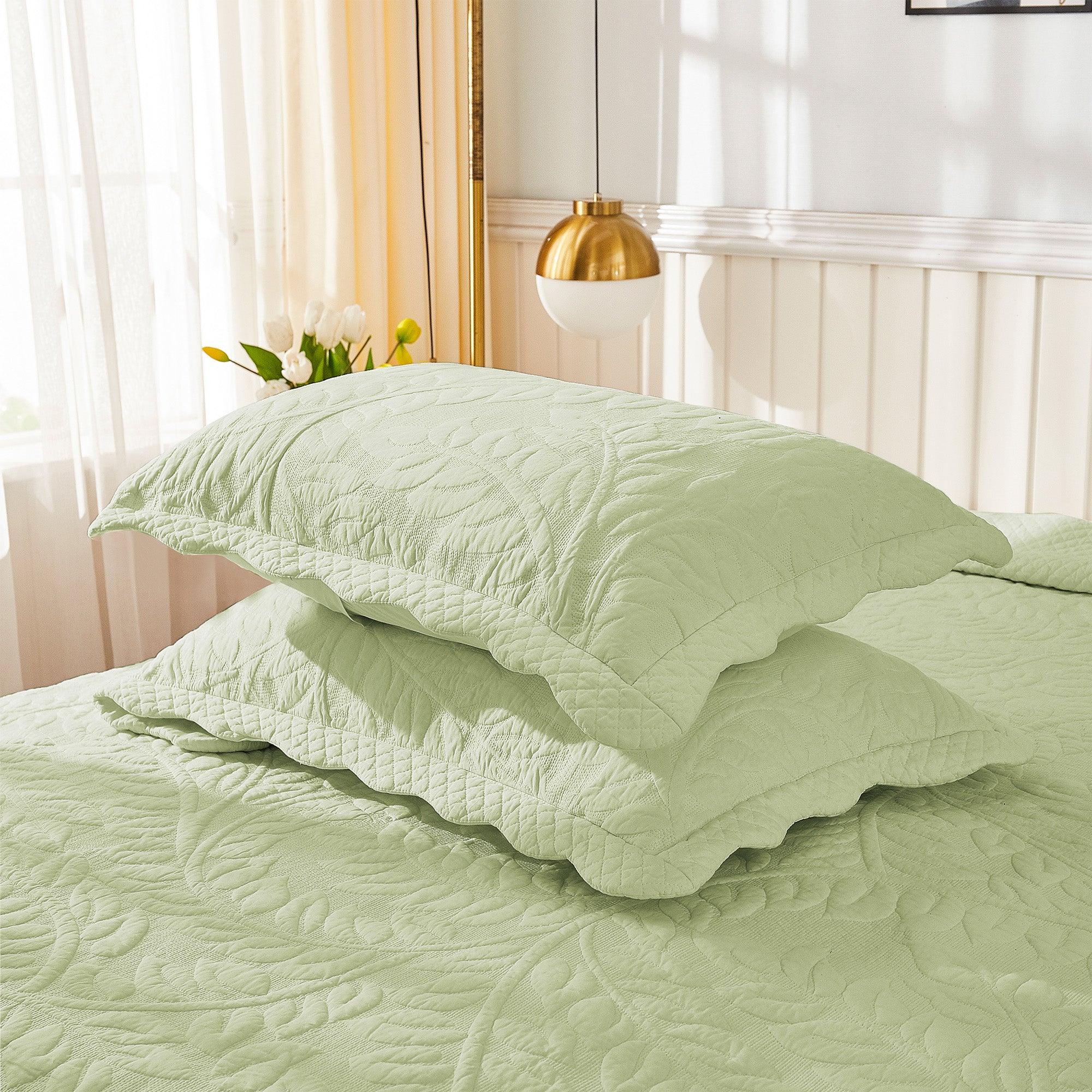 2Pcs 100% Cotton legant Quilted Pillow Shams with Embossed Leaf Pattern, Scalloped Hem Decorative Pillowcases, Luxury Cotton Pillow Covers, Modern Farmhouse Bedding Accent