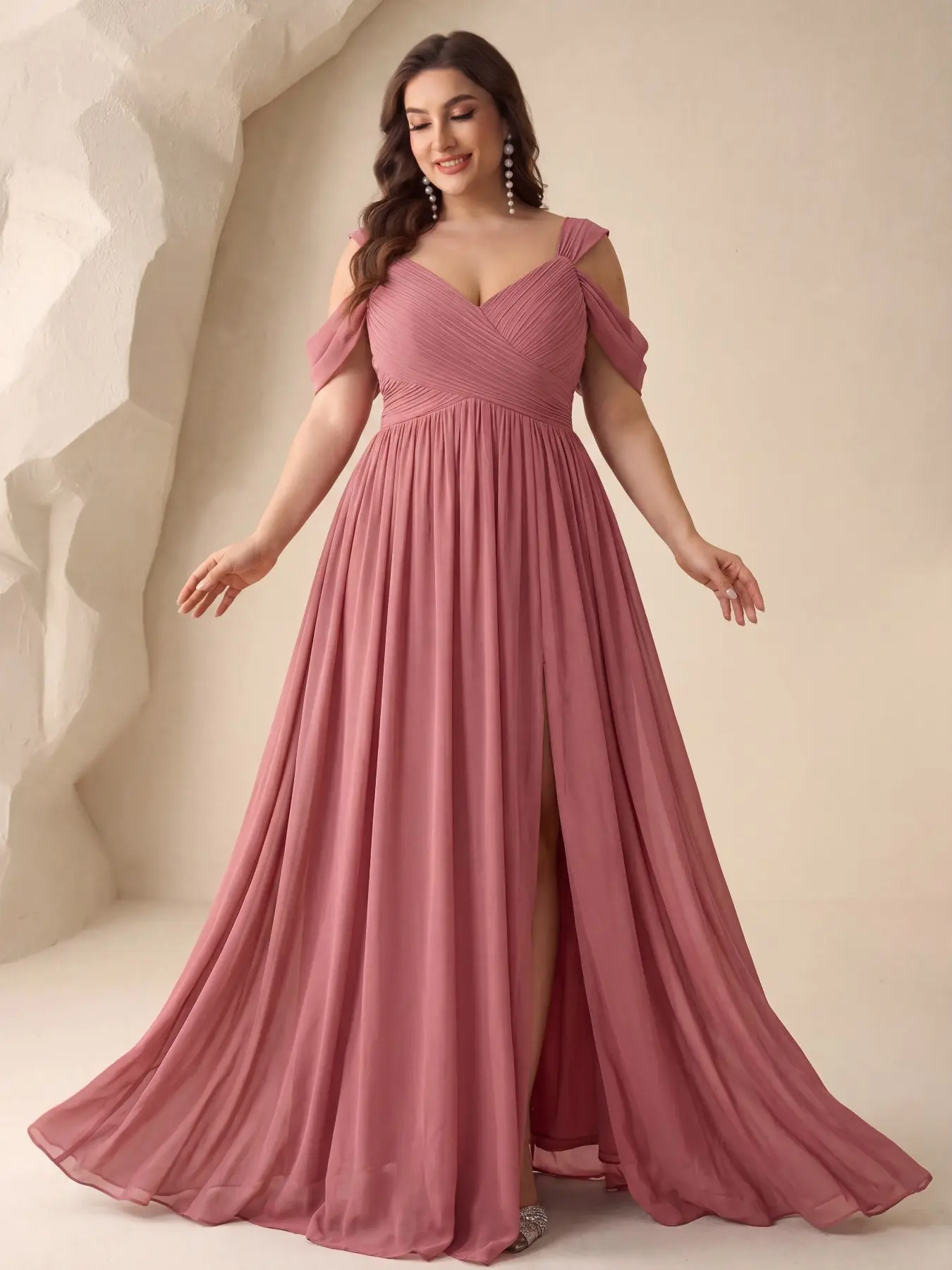 Plus Size Women's V-Neck Backless Waist Cinch Pleated High Split Skirt Maxi Dress, Elegant Chic Lightweight Chiffon Bridesmaid Party Formal Evening Gown, Pleated Dresses