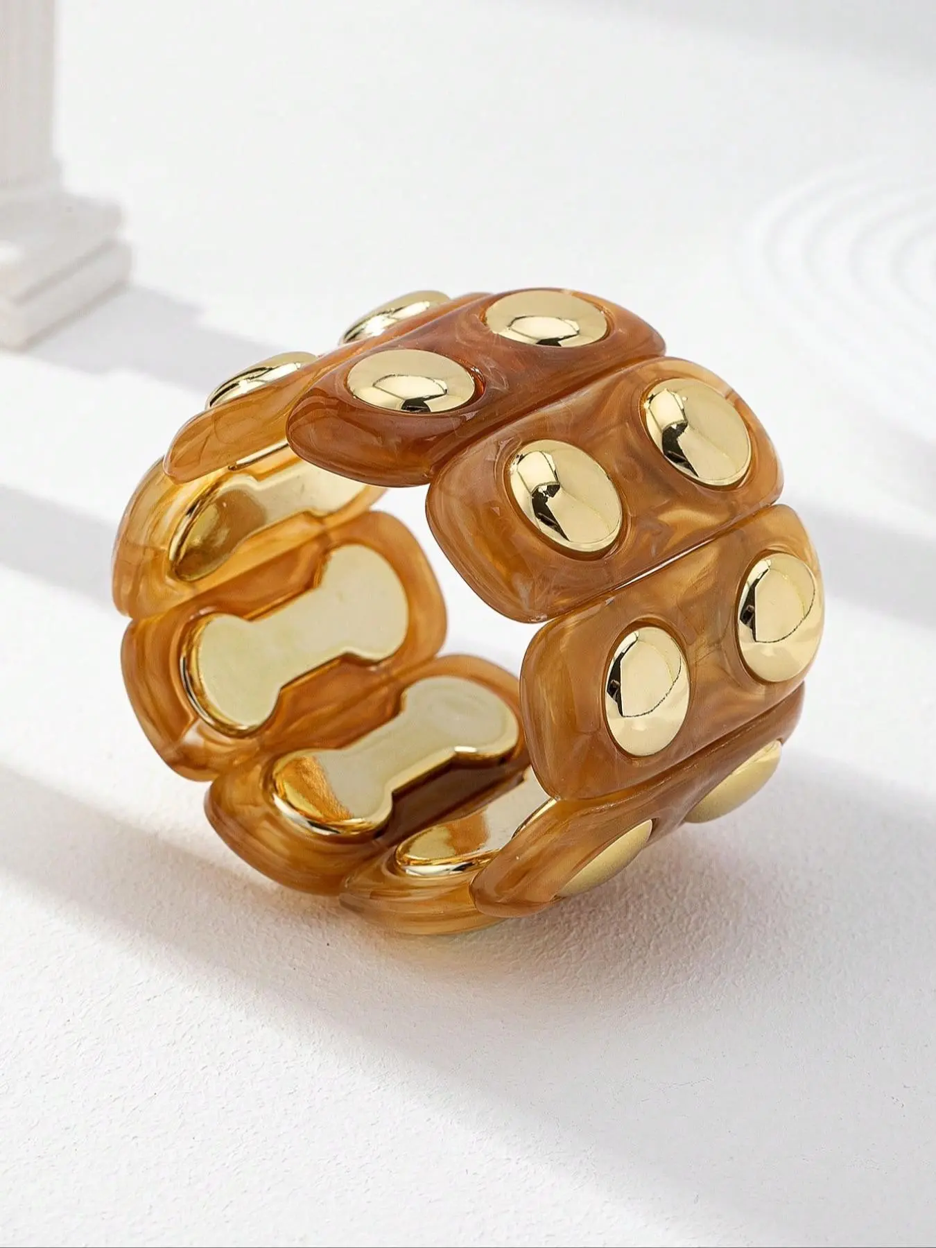 Chunky Tortoiseshell Resin Cuff Stackable Bracelet for Women, Acrylic Stretch Bangle, Boho Ethnic Pattern, Fashion Jewelry for All Seasons, Boho Style Bangles, Fashionable Chunky Bangles