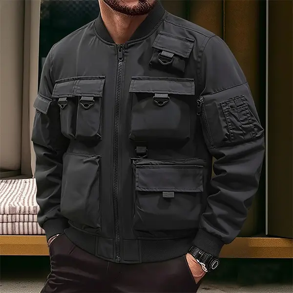 Men’s multi-pocket tactical baseball jacket with stand collar and full zipper—windproof functional flight jacket; lightweight, loose, practical outerwear suitable for outdoor fishing, hiking, street skateboarding, and everyday casual wear.