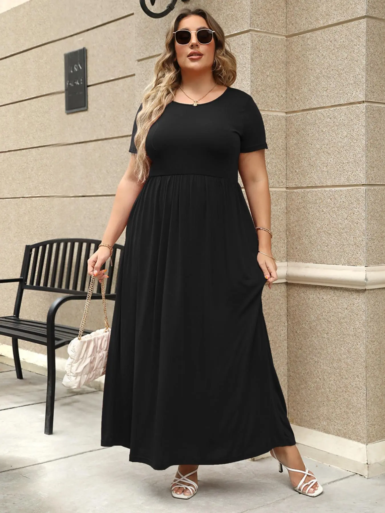 Women's Round Neck Stretchy Casual Long Plus Size Dress Piece, Perfect for Bridesmaids, Vintage Style Wedding & Party Wear, Comfortable Fabric
