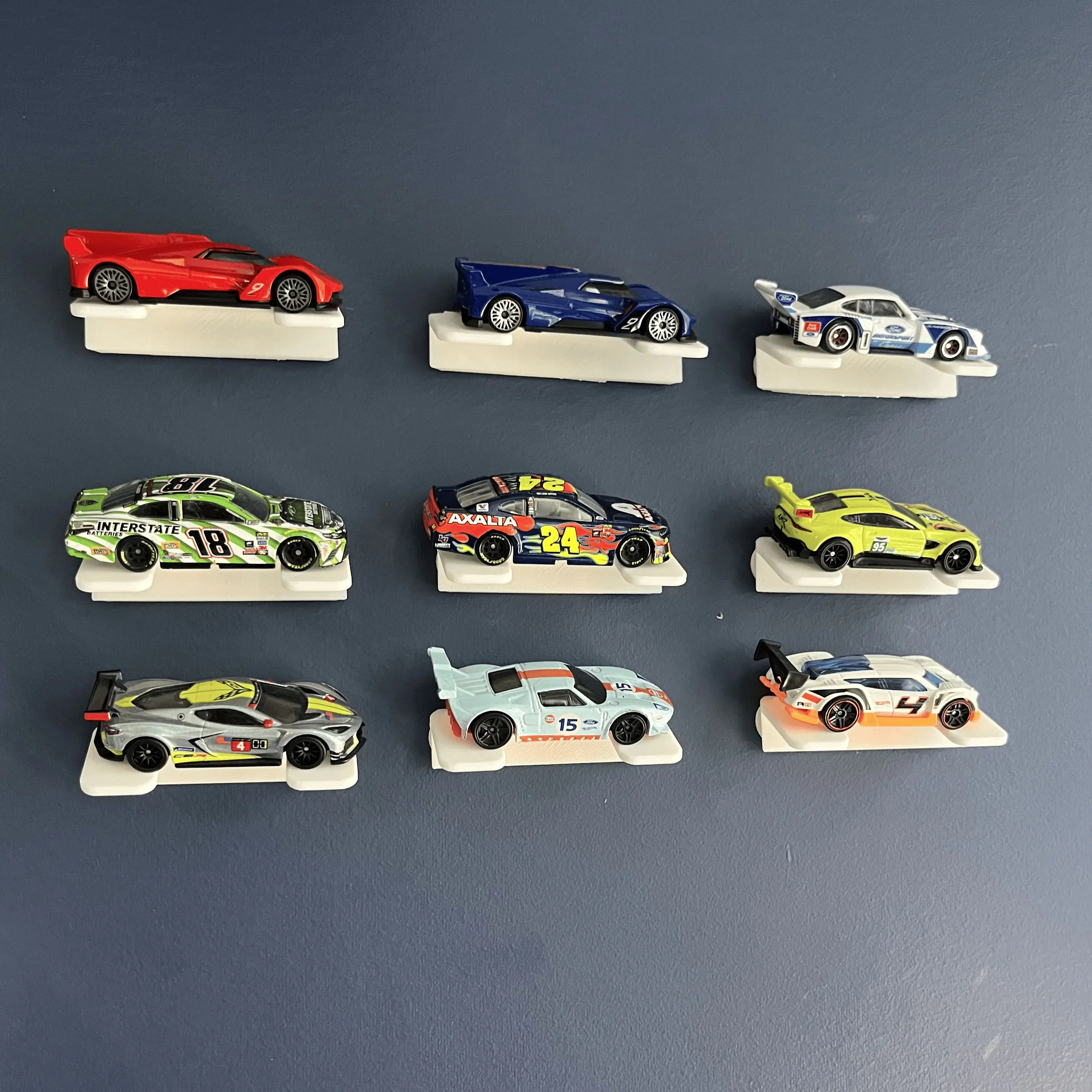 Matchbox Cars Wall Mount Display – No-Drill 1:64 Diecast Car Holder – Adhesive Car Shelf for Matchbox