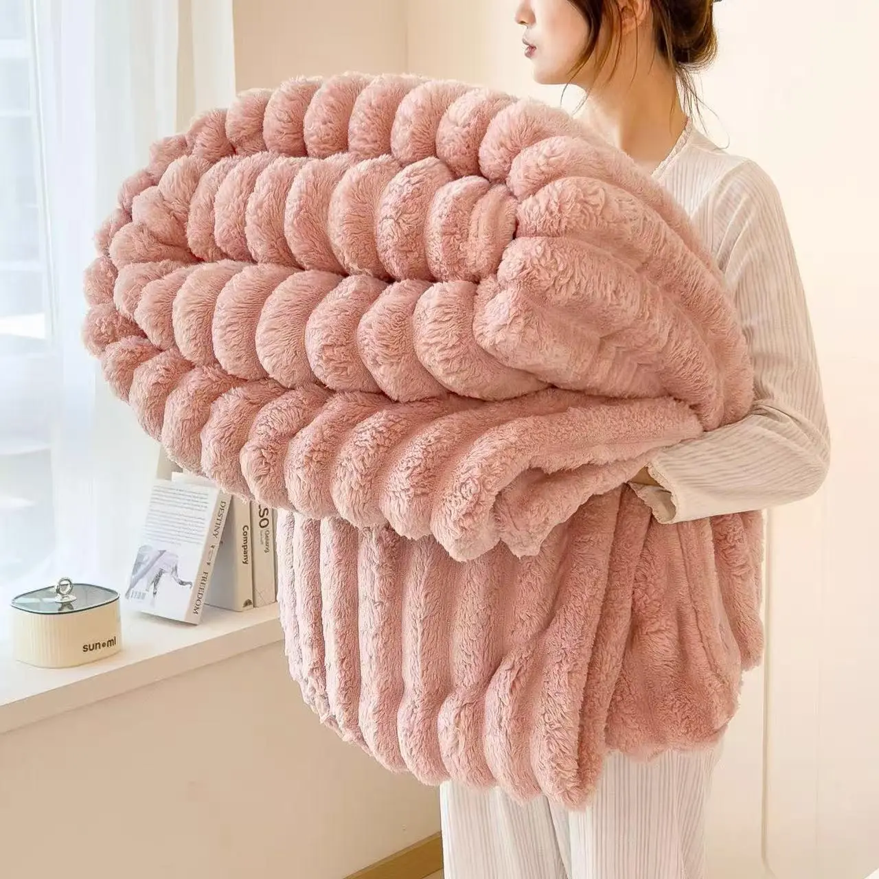 HOT Viral Fluffy Faux Rabbit Fur Milk Velvet Blanket, Multiple Trendy Colors Available, A Grade Baby-Safe Ultra Thick Plush Throw, Super Soft Warm Breathable Cozy Blanket for Bed Sofa Office Naps All Season Decor